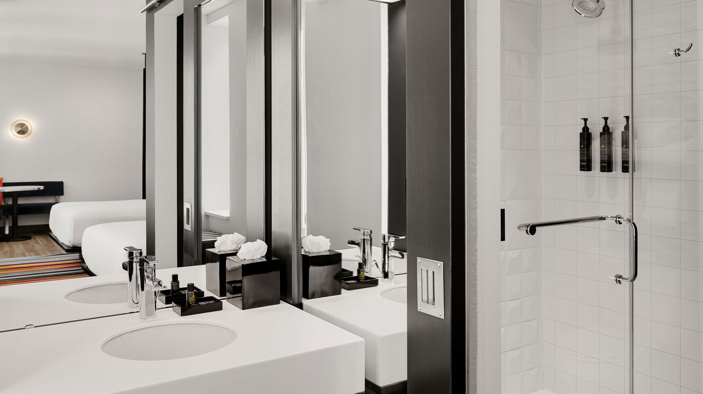PRI Show hotel spotlight Aloft Downtown Indy bathroom
