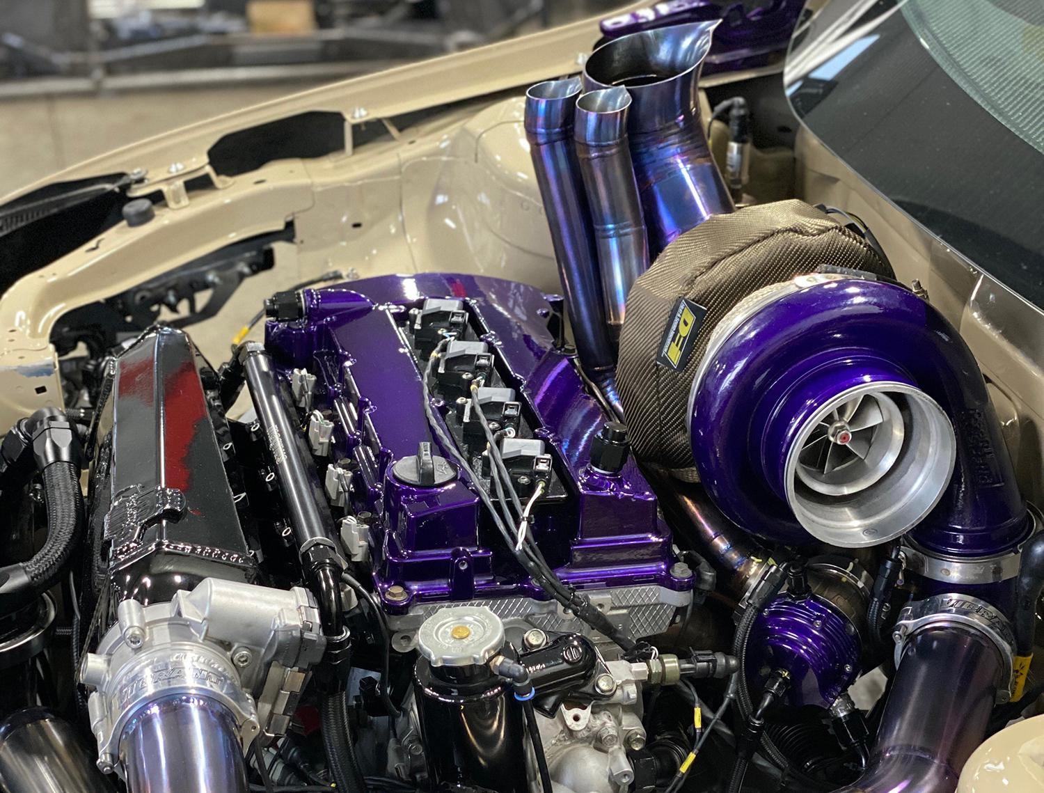 Blanket to keep online car engine warm