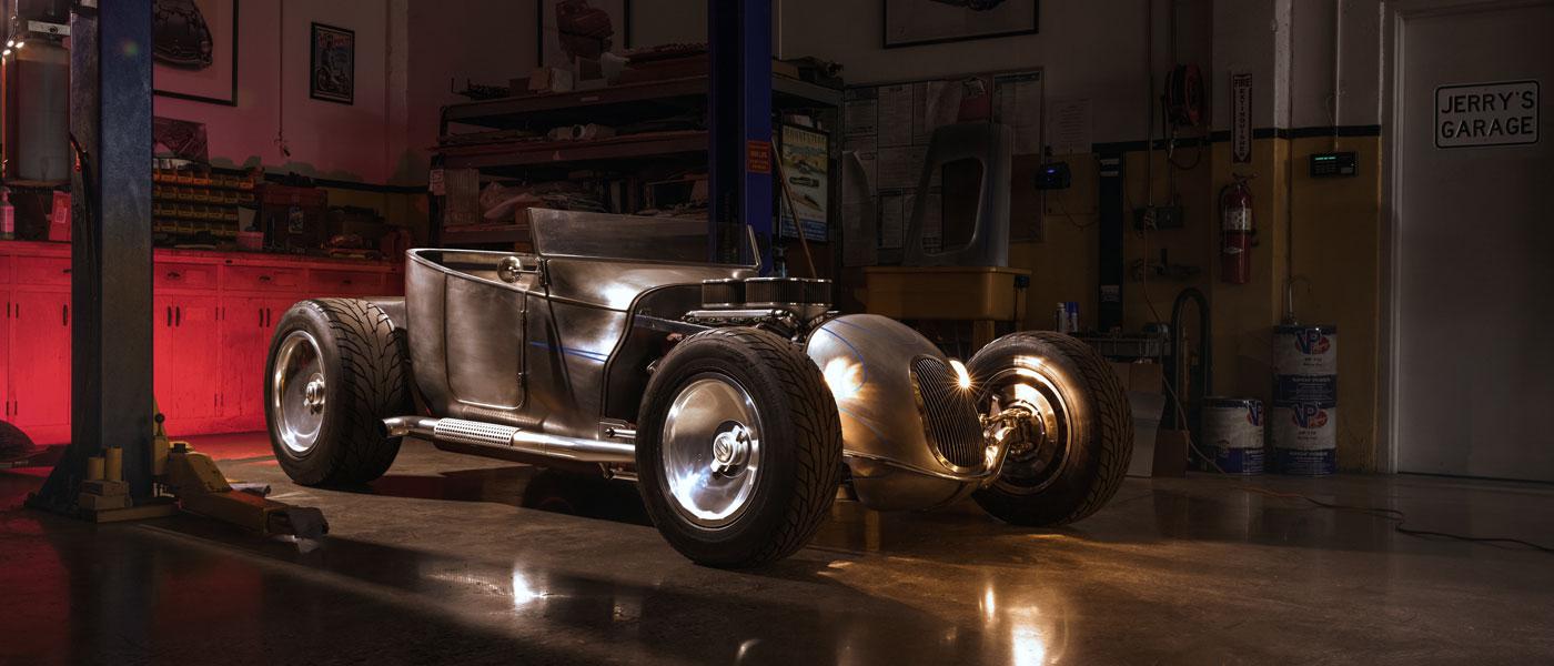 Jerry Magnuson classic car build in a garage setting