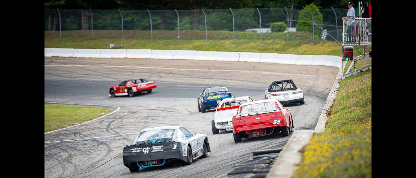 Stock cars on track. Photo courtesy of Erik Tavares, ACT