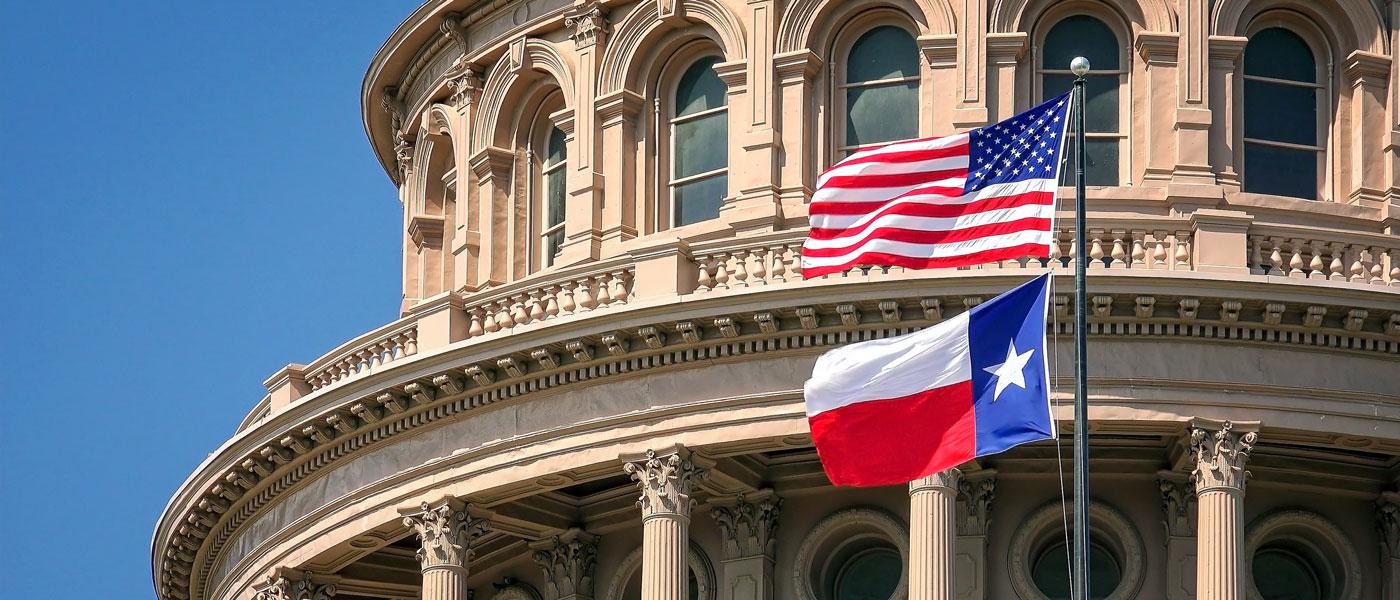 Texas state capitol, flags