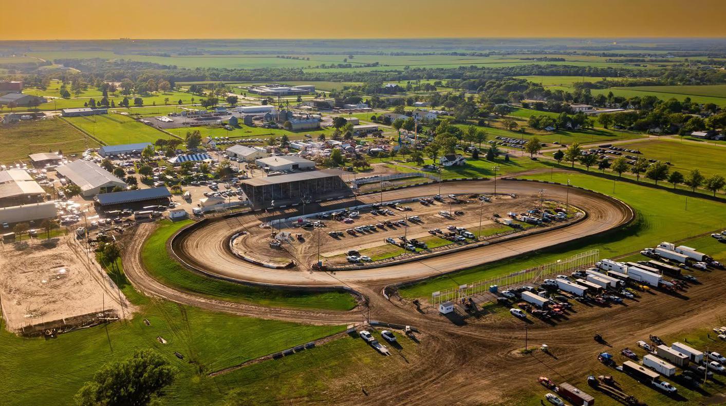 Lead image of Beatrice Speedway by Brandon Anderson Photography. Courtesy of Beatrice Speedway/Facebook.