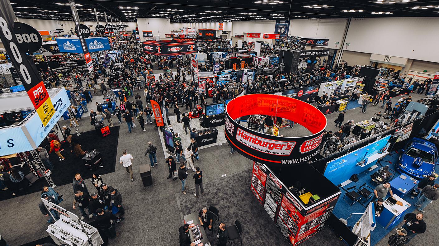 An overhead view of the SEMA Show floor. 