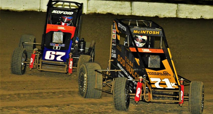 racing Indiana midget