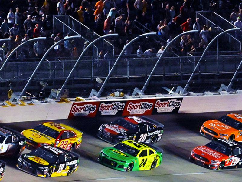 Darlington Raceway cars on track
