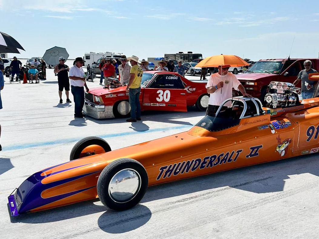 Photo of the Big Block Ford powered Thundersalt 2 courtesy of The Utah Salt Flats Racing Association (USFRA).
